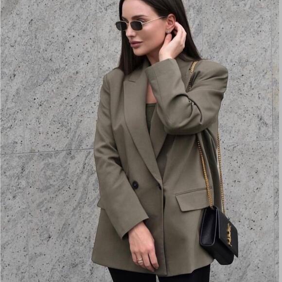 ZARA BLOGGER FAVORITE OVERSIZED SHOULDER PAD BLAZER - Picture 1 of 15